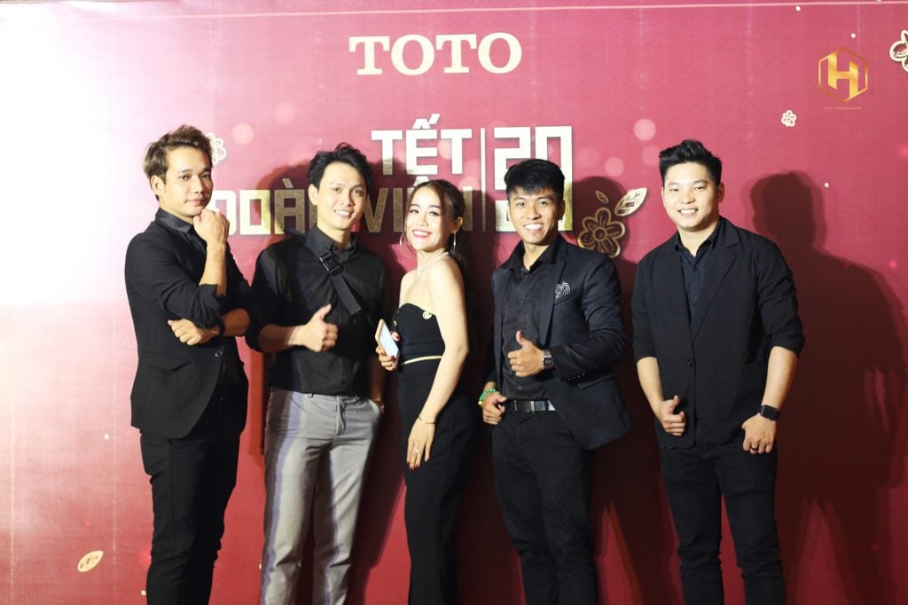 band nhạc biểu diễn